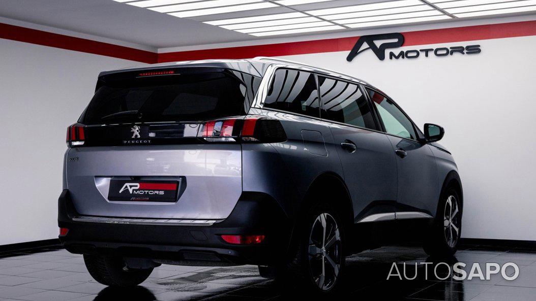 Peugeot 5008 1.5 BlueHDi Allure EAT8 de 2020