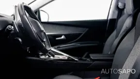 Peugeot 5008 1.5 BlueHDi Allure EAT8 de 2020