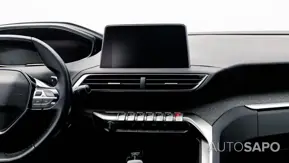 Peugeot 5008 1.5 BlueHDi Allure EAT8 de 2020