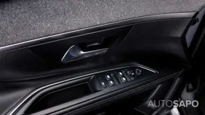 Peugeot 5008 1.5 BlueHDi Allure EAT8 de 2020