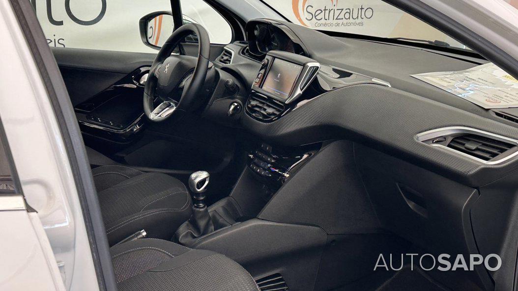 Peugeot 208 1.2 PureTech Allure de 2018