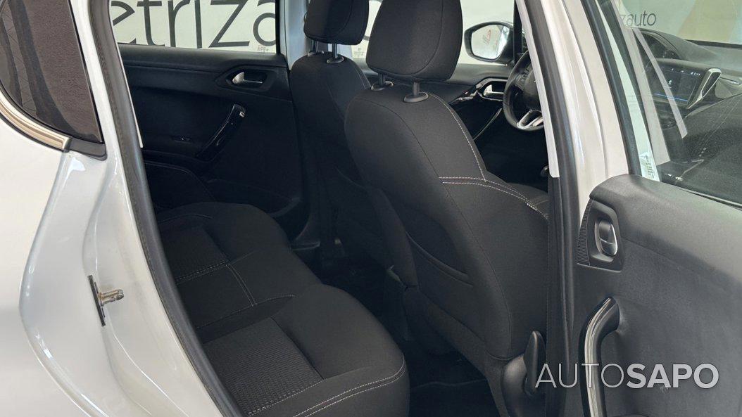 Peugeot 208 1.2 PureTech Allure de 2018