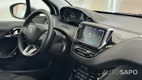 Peugeot 208 1.2 PureTech Allure de 2018