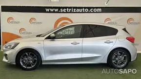 Ford Focus 1.0 EcoBoost MHEV ST-Line de 2021