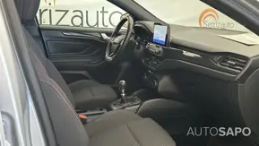 Ford Focus 1.0 EcoBoost MHEV ST-Line de 2021