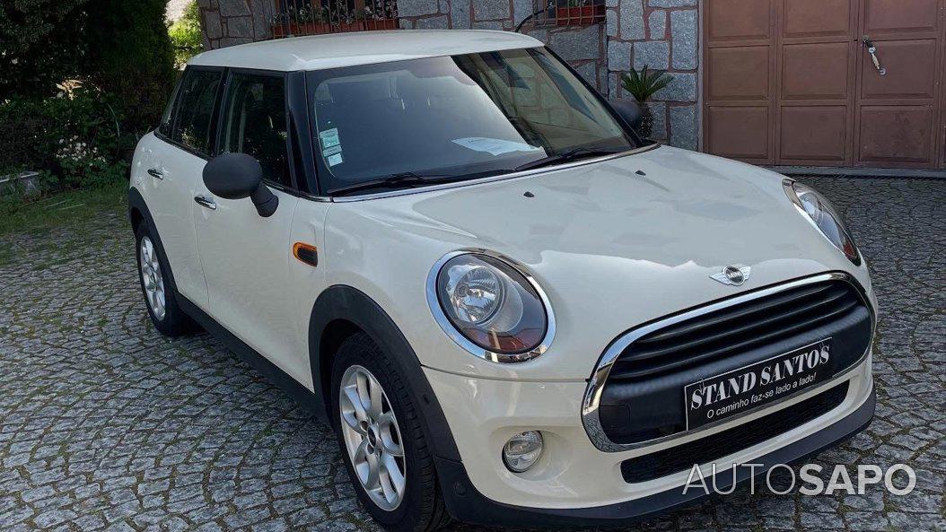 MINI Cooper de 2015