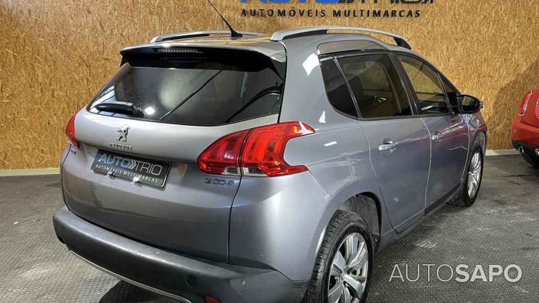 Peugeot 2008 1.6 BlueHDi Style de 2016