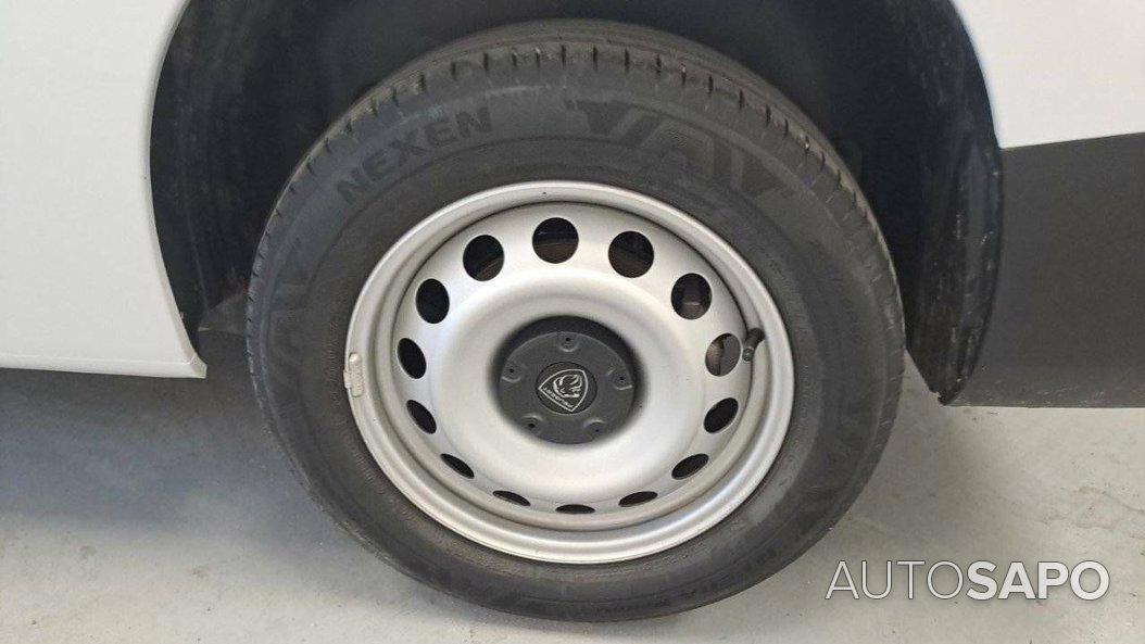 Peugeot Partner 1.5 BlueHDi Pro Longa de 2024