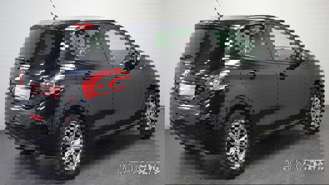 Peugeot 208 de 2014