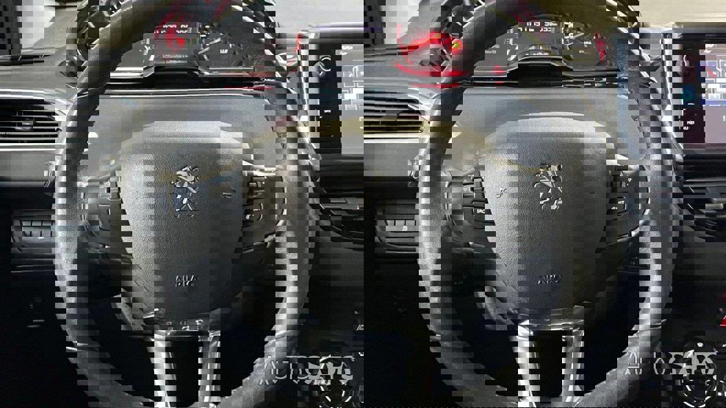 Peugeot 208 de 2014