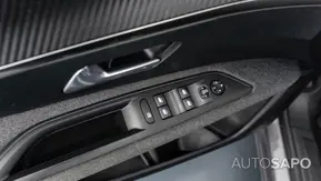 Peugeot 3008 1.2 PureTech Active Pack de 2021