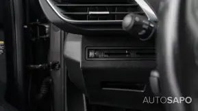 Peugeot 3008 1.2 PureTech Active Pack de 2021