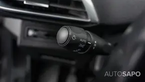 Peugeot 3008 1.2 PureTech Active Pack de 2021