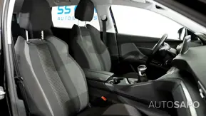 Peugeot 5008 1.2 PureTech Active de 2019