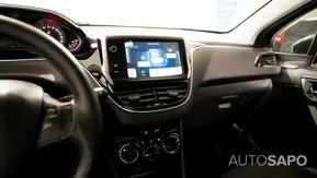 Peugeot 208 de 2014