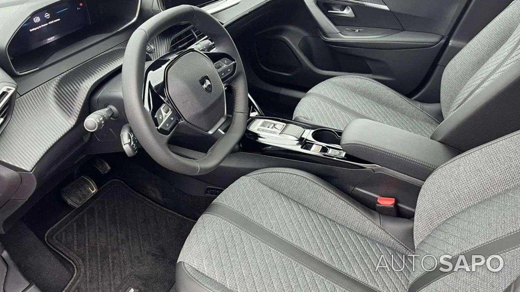 Peugeot e-2008 Allure de 2024