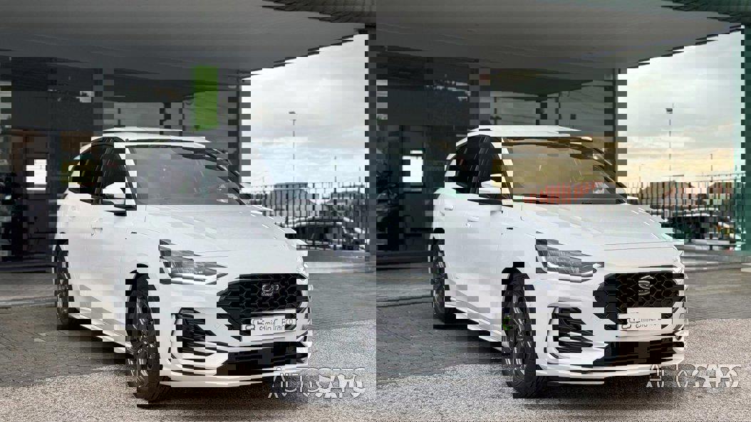 Ford Focus 1.0 EcoBoost MHEV ST-Line de 2025