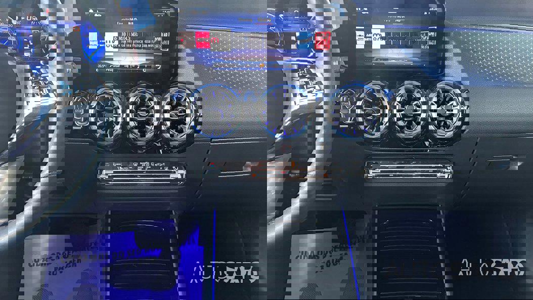 Mercedes-Benz EQA de 2024