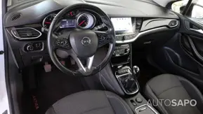 Opel Astra de 2016