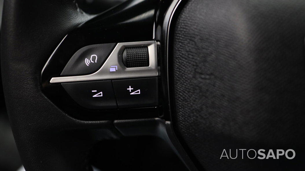 Peugeot 2008 1.2 PureTech Active Pack de 2024