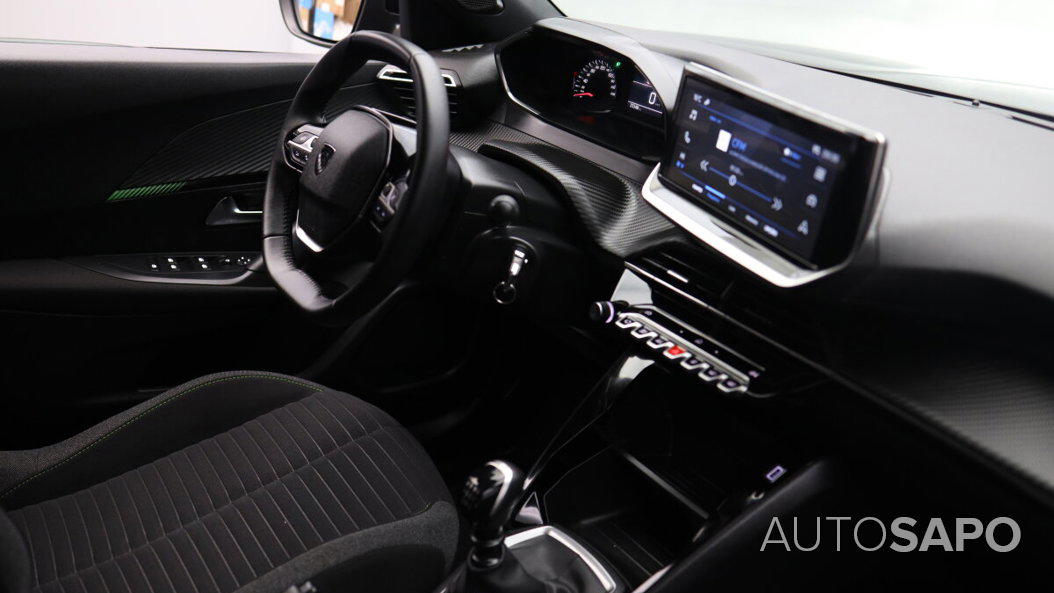 Peugeot 2008 1.2 PureTech Active Pack de 2024