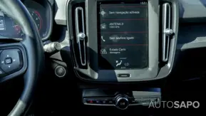 Volvo XC40 1.5 T2 Momentum Core de 2021