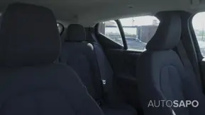 Volvo XC40 1.5 T2 Momentum Core de 2021