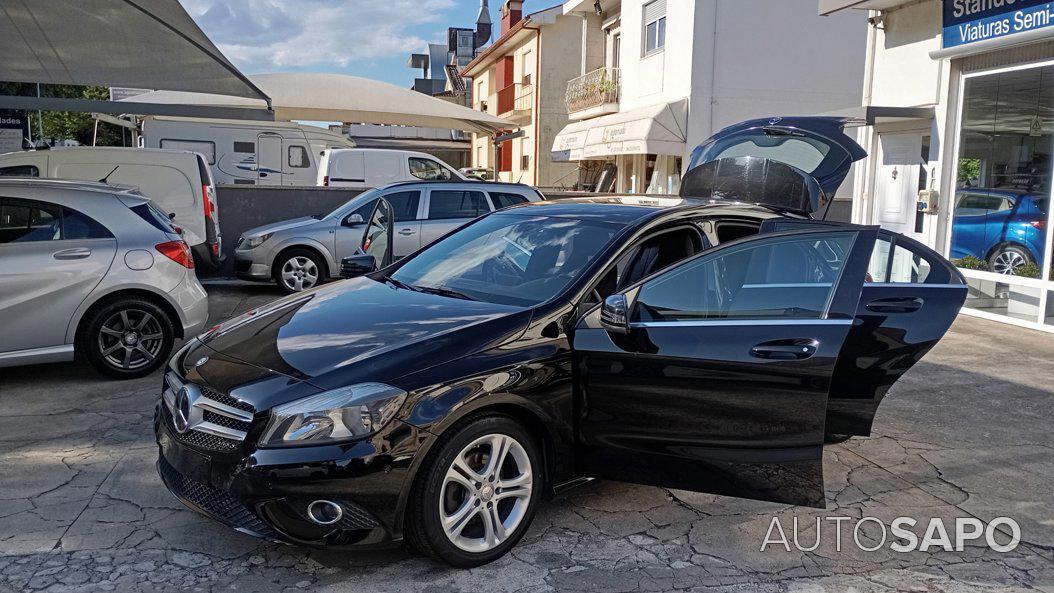 Mercedes-Benz Classe A 180 Avantgarde BlueEfficiency de 2014