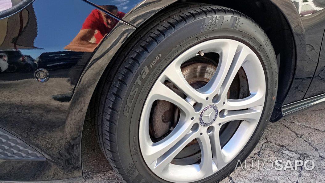 Mercedes-Benz Classe A 180 Avantgarde BlueEfficiency de 2014