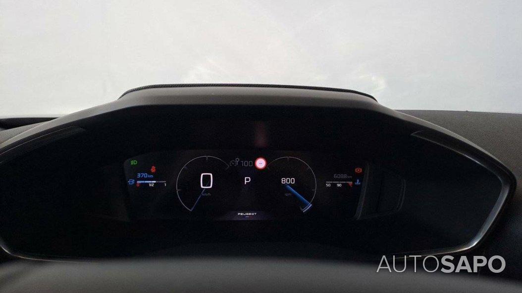 Peugeot 2008 1.2 PureTech Allure de 2024