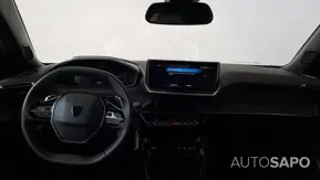 Peugeot 2008 1.2 PureTech Allure de 2024