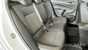 Opel Astra de 2018