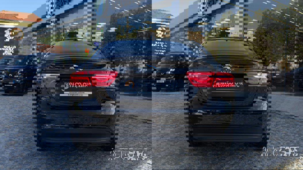 Jaguar XE 2.0 D R-Sport de 2016