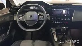 Peugeot 308 1.2 PureTech Allure Pack de 2024