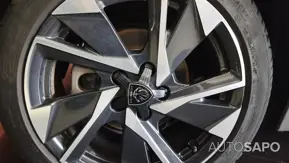 Peugeot 308 1.2 PureTech Allure Pack de 2024