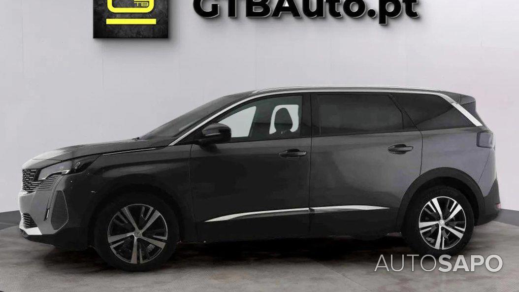 Peugeot 5008 de 2024