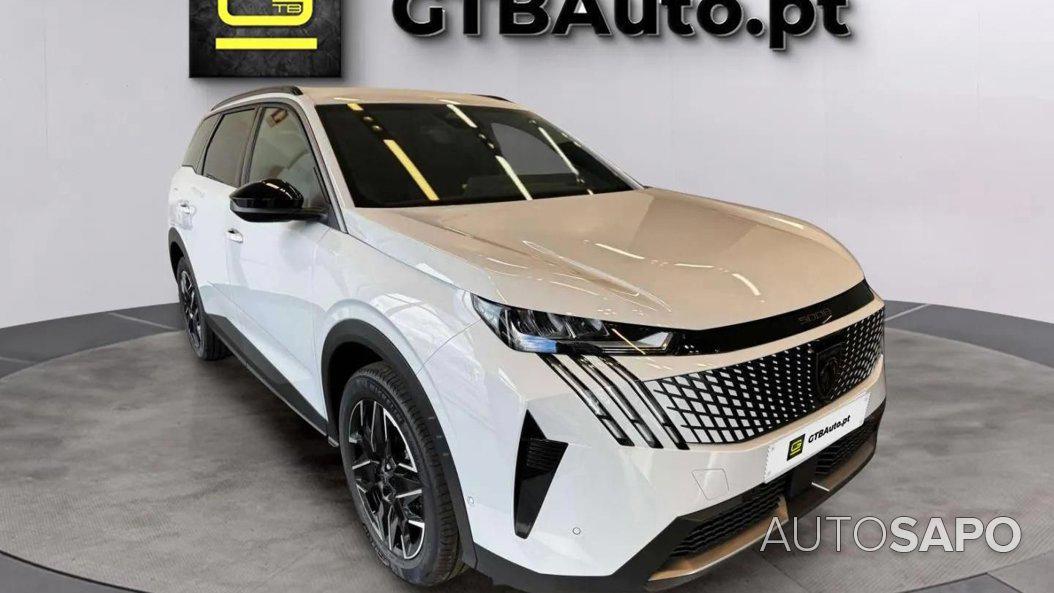 Peugeot 5008 de 2025