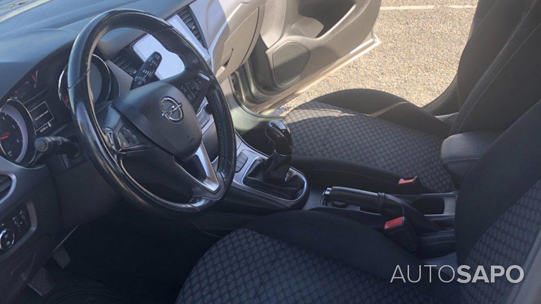 Opel Astra J Sports Tourer de 2017