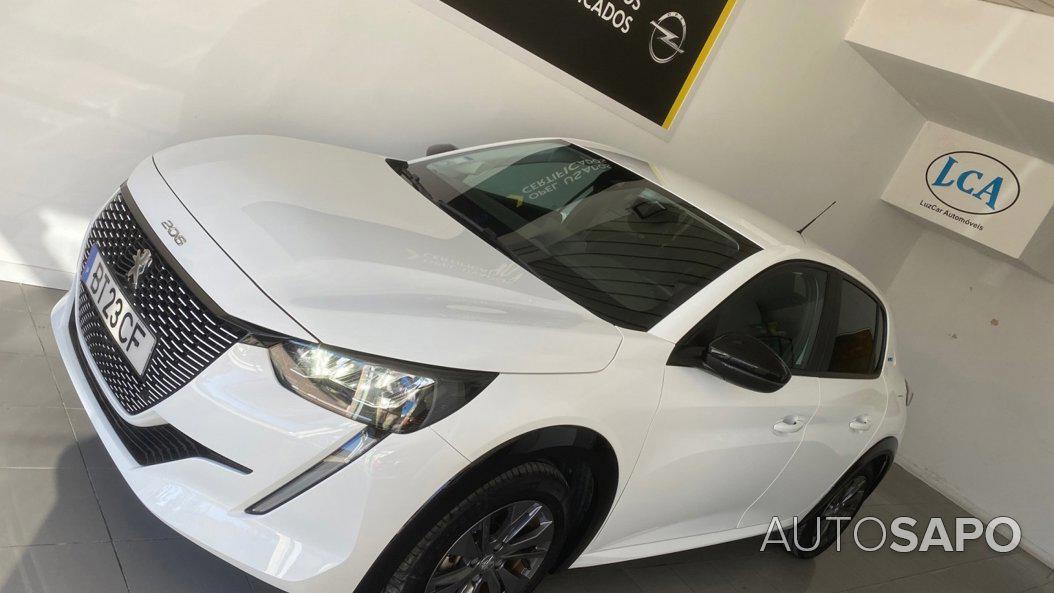 Peugeot E-208 de 2022