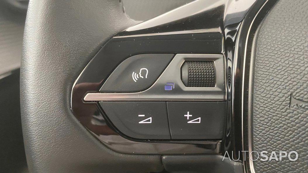 Peugeot E-208 de 2022