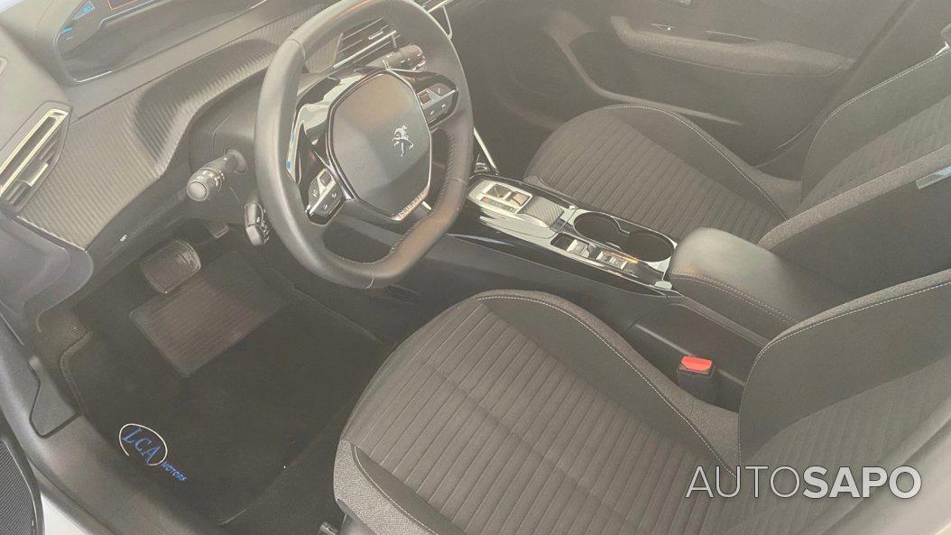 Peugeot E-208 de 2022
