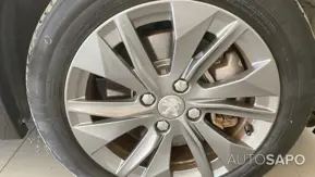 Peugeot E-208 de 2022