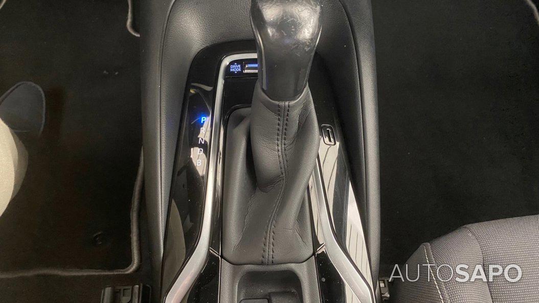 Toyota Corolla 1.8 Hybrid Comfort+P.Sport de 2020