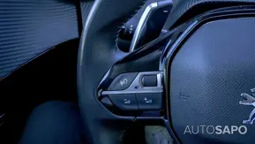Peugeot 208 1.2 PureTech Allure Pack EAT8 de 2022