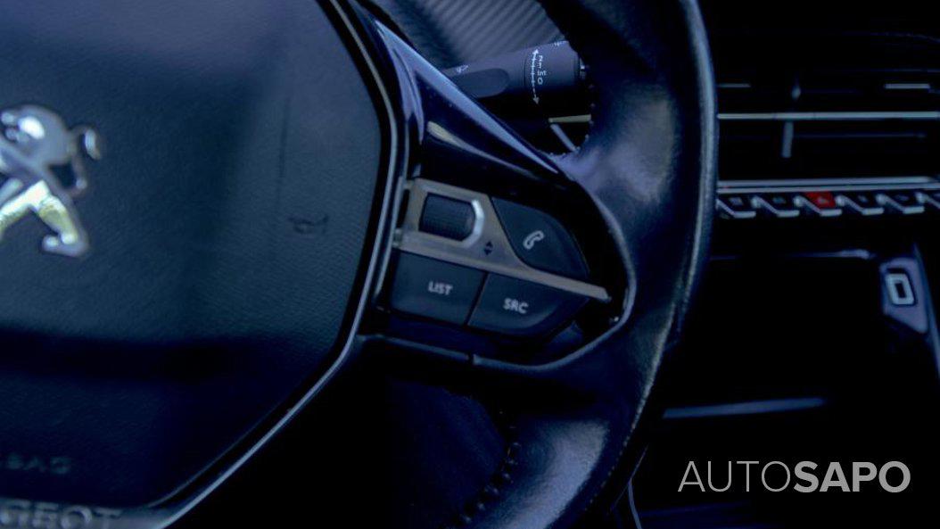 Peugeot 208 1.2 PureTech Active de 2021