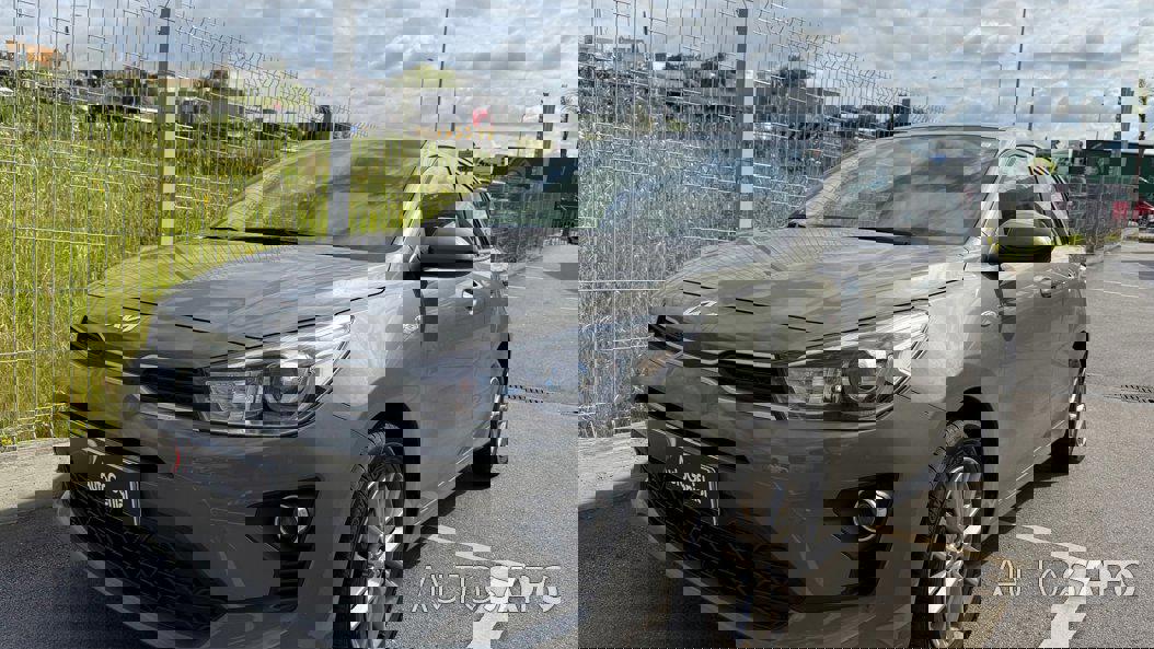 Kia Rio de 2023