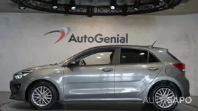 Kia Rio de 2023