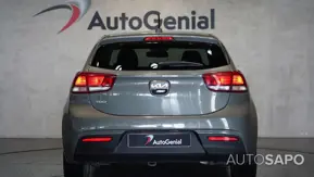 Kia Rio de 2023
