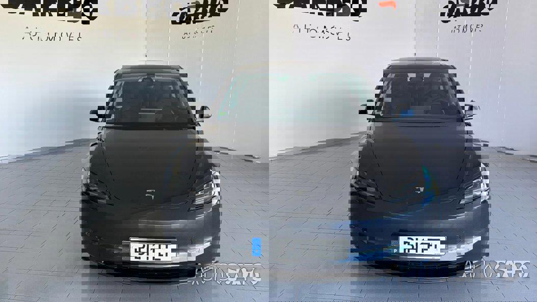 Tesla Model 3 de 2024