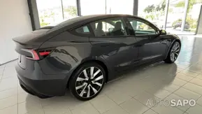 Tesla Model 3 de 2024